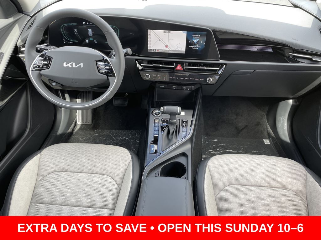 new 2025 Kia Niro car, priced at $27,646