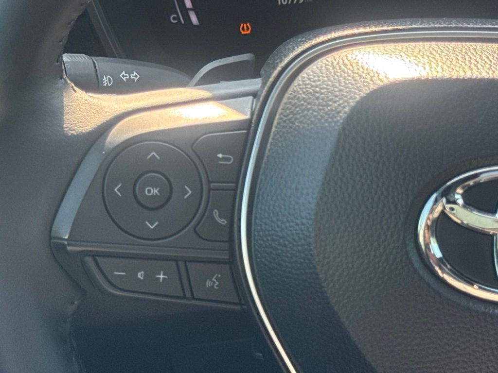Used 2025  Toyota Hybrid XSE image 11