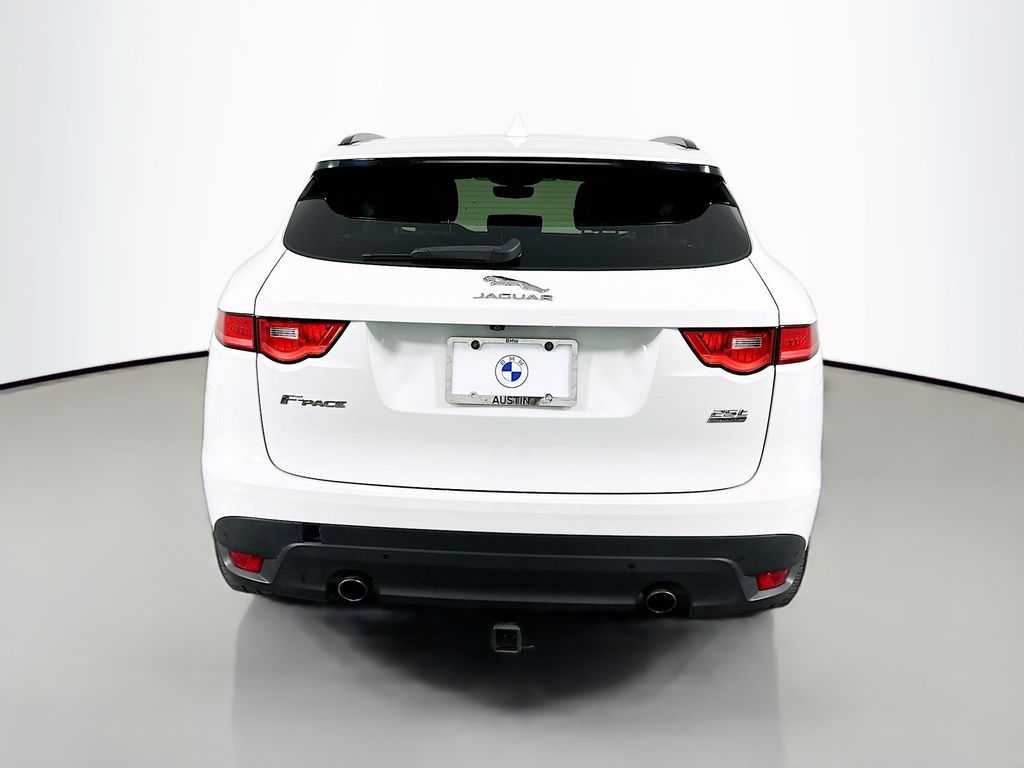 Thumbnail: 2019 Jaguar F-Pace - 6