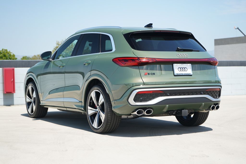 Thumbnail: 2026 Audi SQ5 - 4