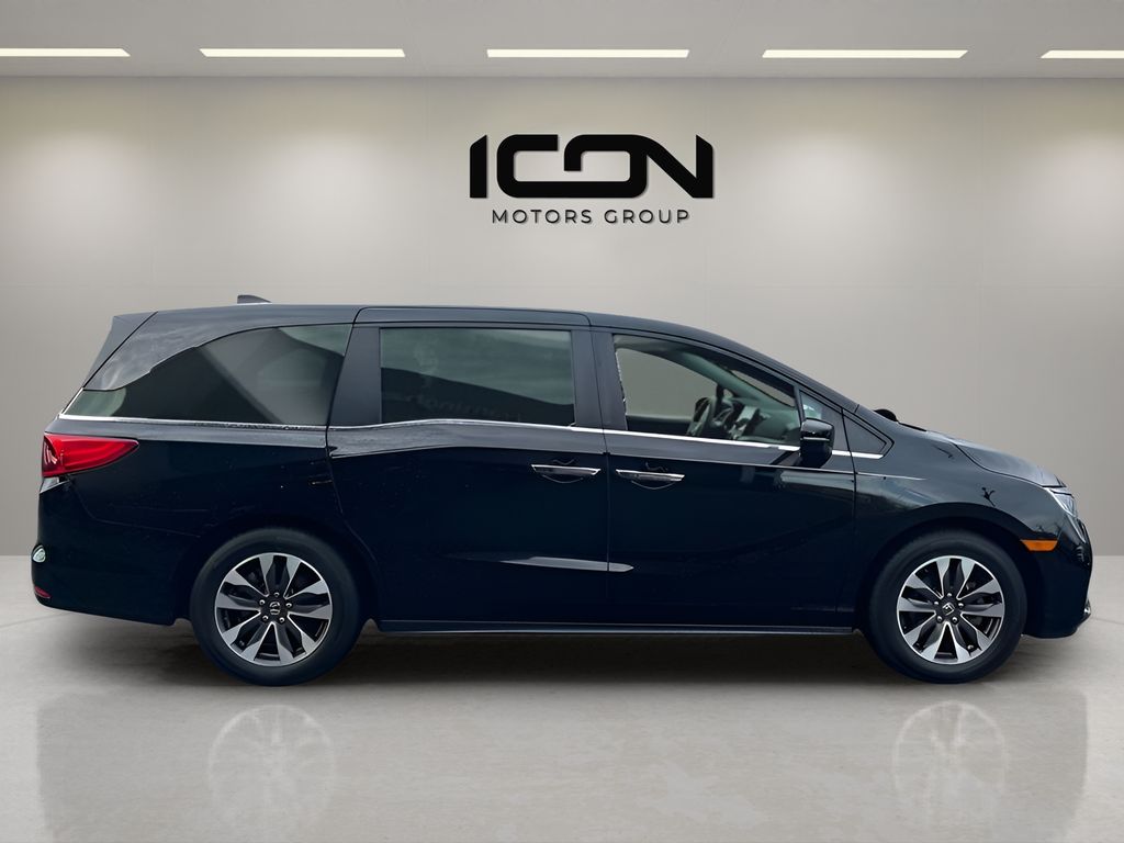 Used 2024 Honda Odyssey Van