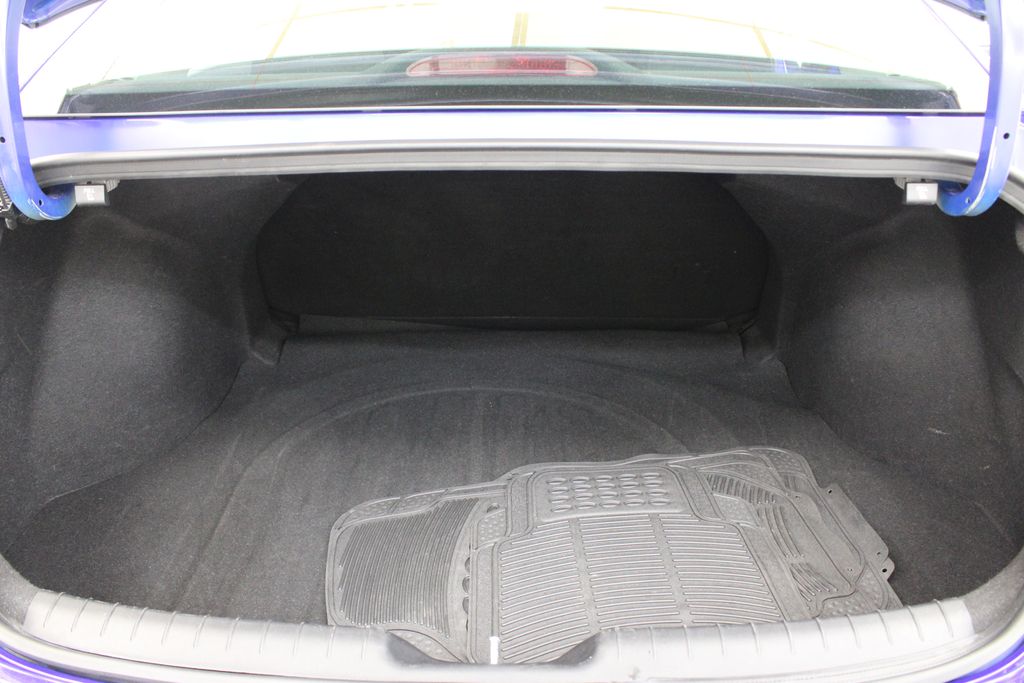 used 2024 Hyundai Elantra car