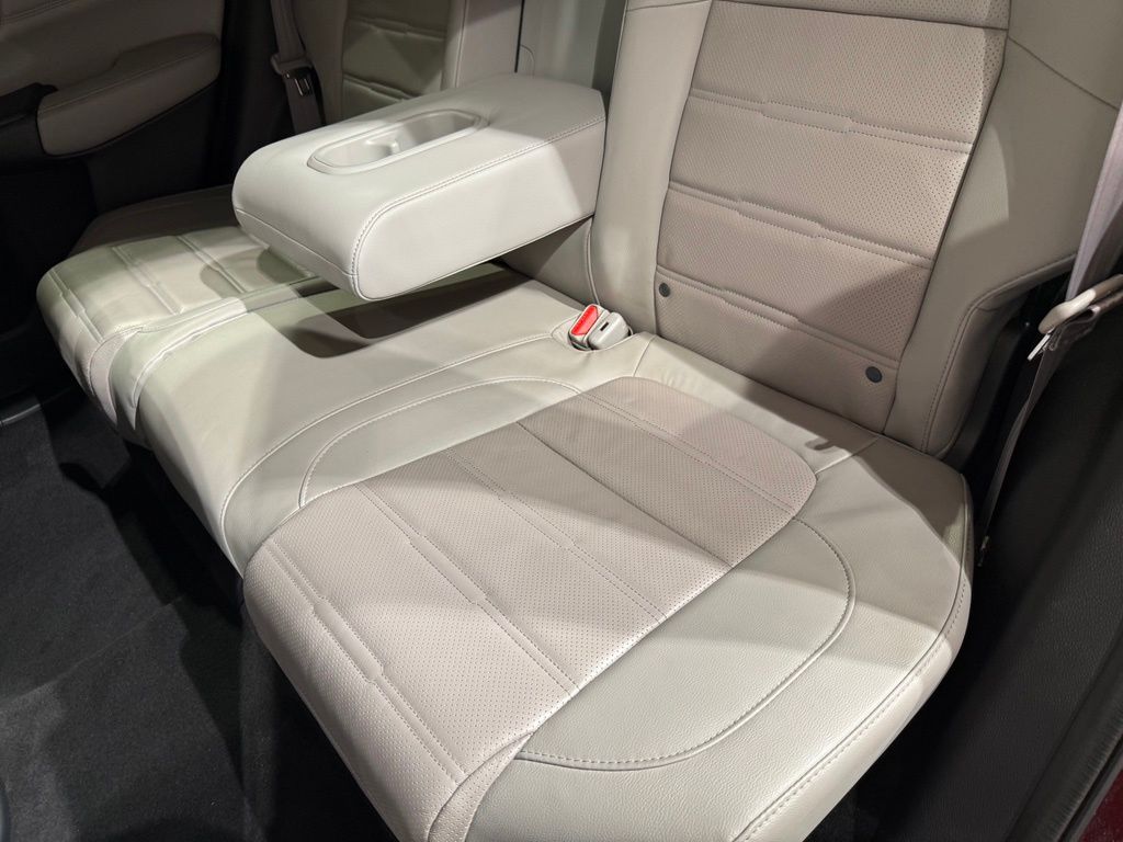Thumbnail: 2019 Honda CR-V - 21