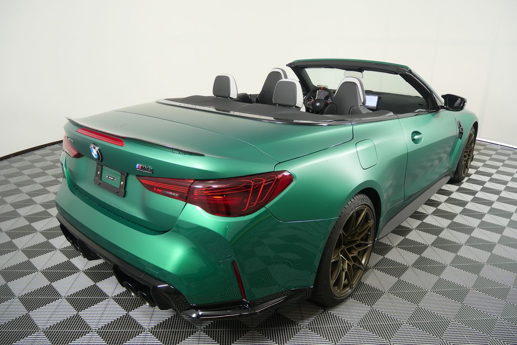 Thumbnail: 2025 BMW M4 - 4