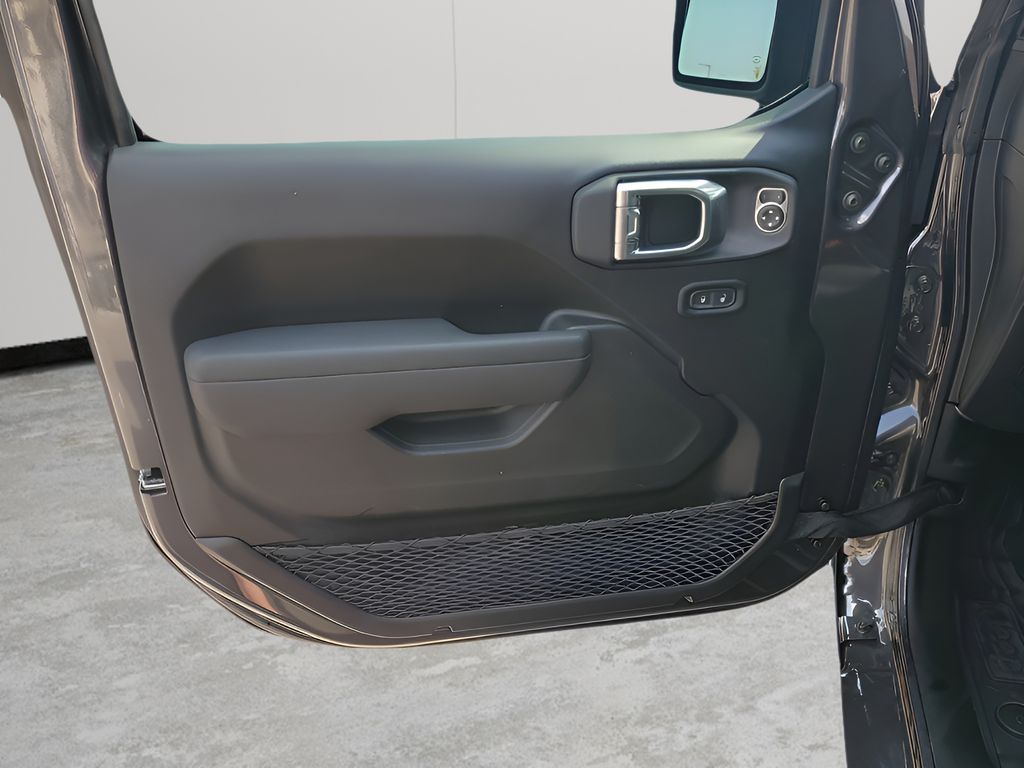 New Car 2025 Jeep Wrangler  For Sale Under $50,000 In Austin, Texas