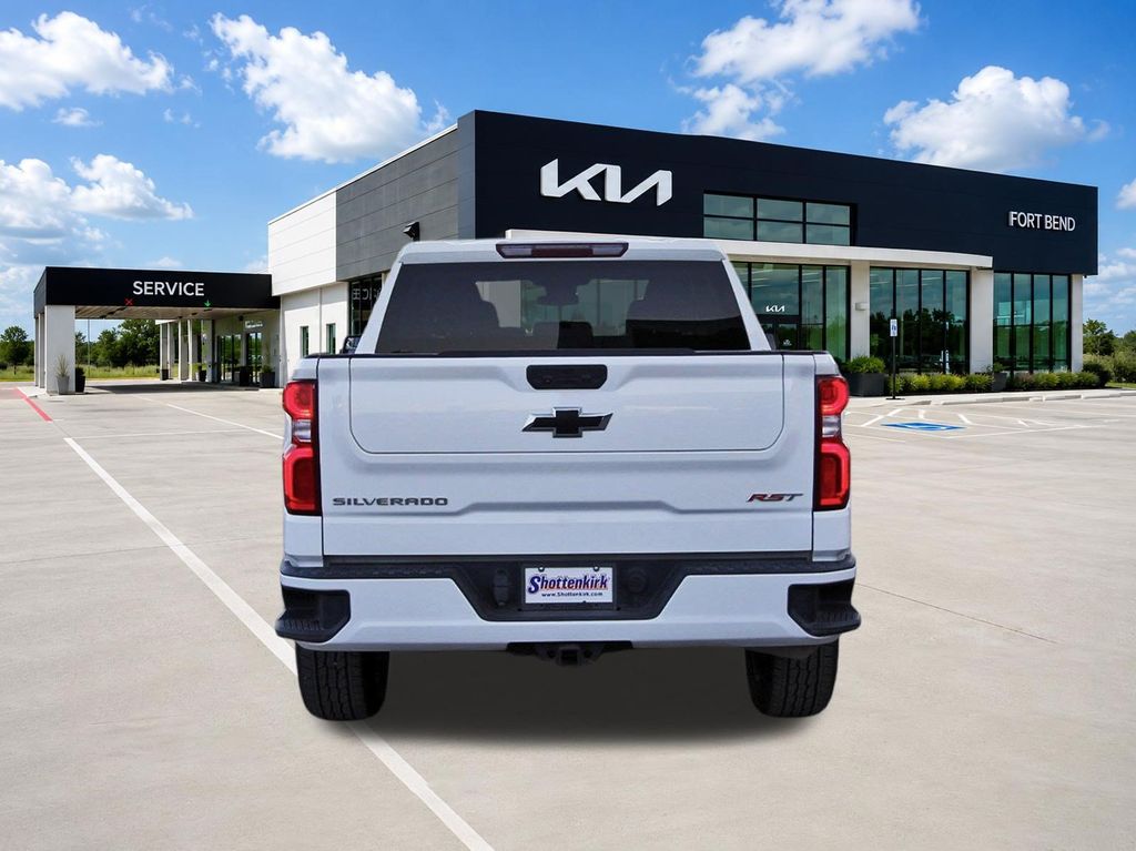 2023 Chevrolet Silverado 1500 RST - 5