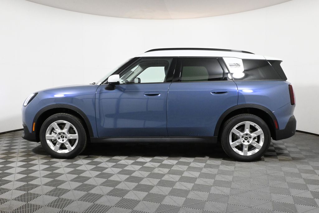 2025 MINI Cooper Countryman Base 2