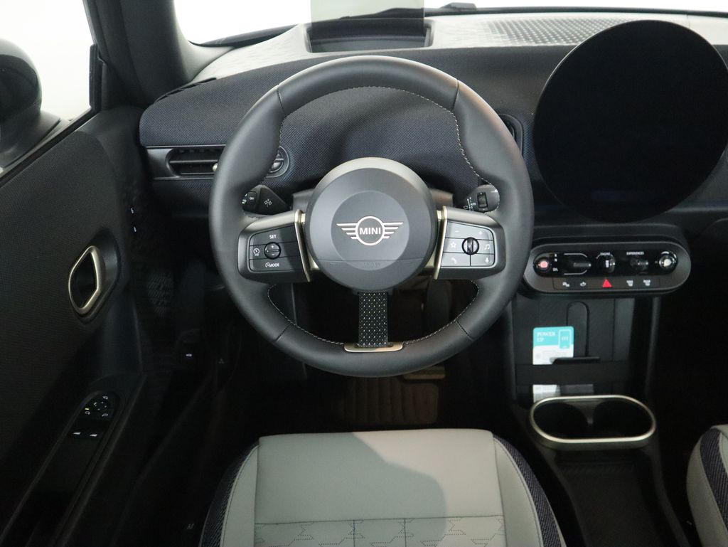 Thumbnail: 2026 MINI Cooper - 10