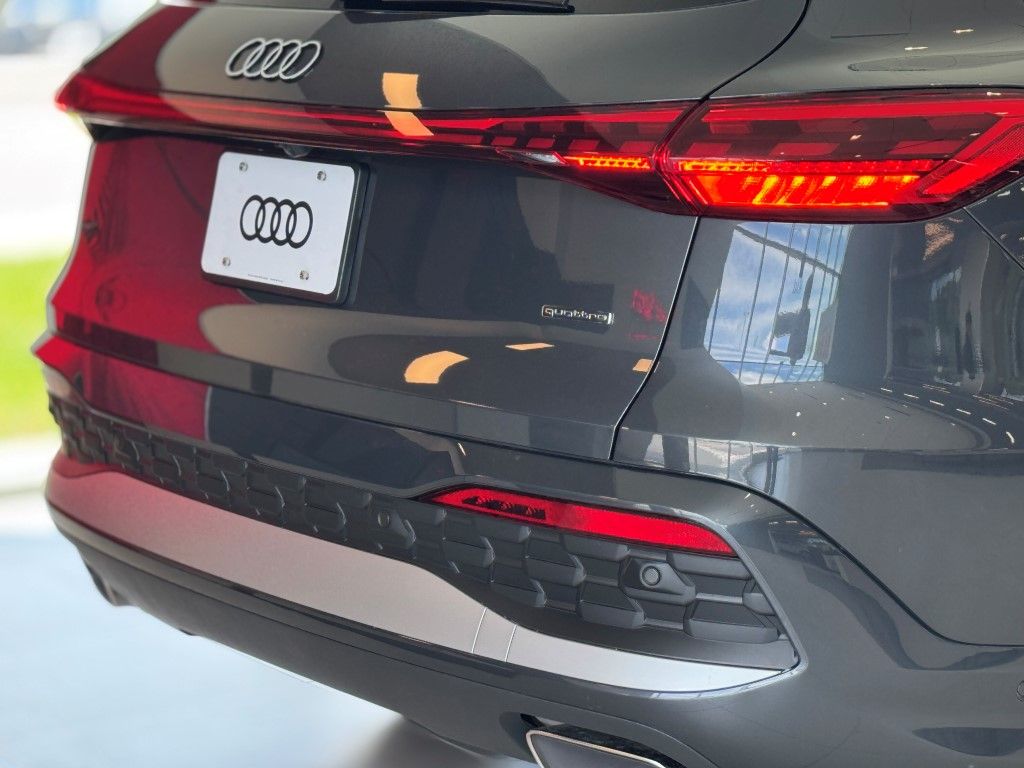 2025 Audi Q5 Premium 4