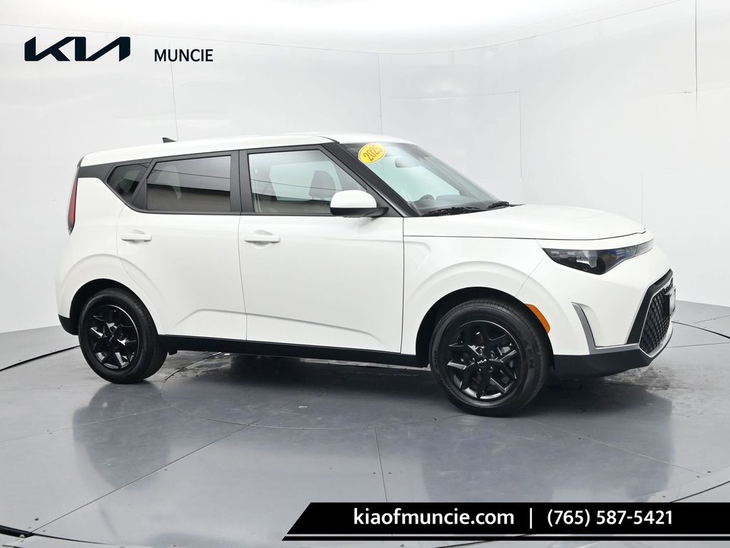 2025 Kia Soul LX FWD