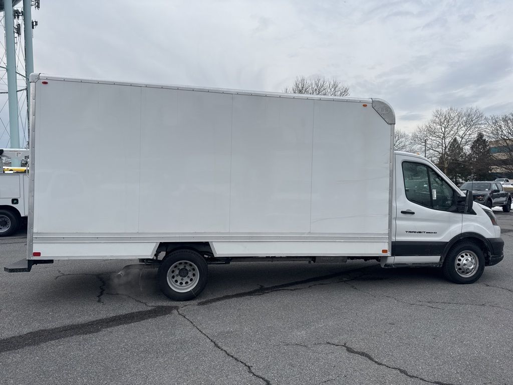 2026 Ford Transit-350 Cutaway 