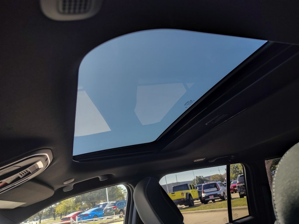 New Car 2025 Jeep Grand Cherokee  Laredo For Sale Under $35,000 In Austin, Texas