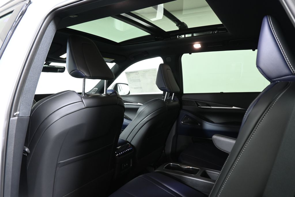 Thumbnail: 2026 INFINITI QX60 - 27