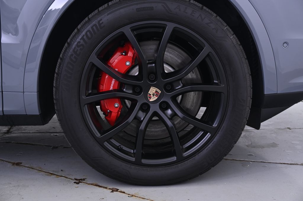 Thumbnail: 2025 Porsche Cayenne - 14