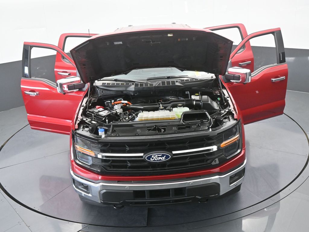 Used 2024 Red Metallic Ford XLT image 87