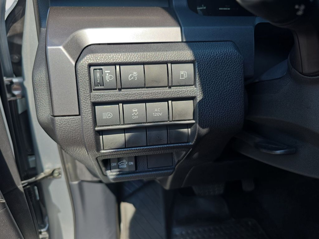 Used 2025 Toyota Tacoma Hybrid Truck