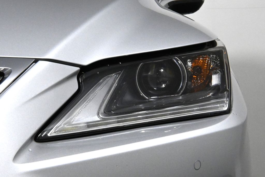 Thumbnail: 2019 Lexus RX - 11