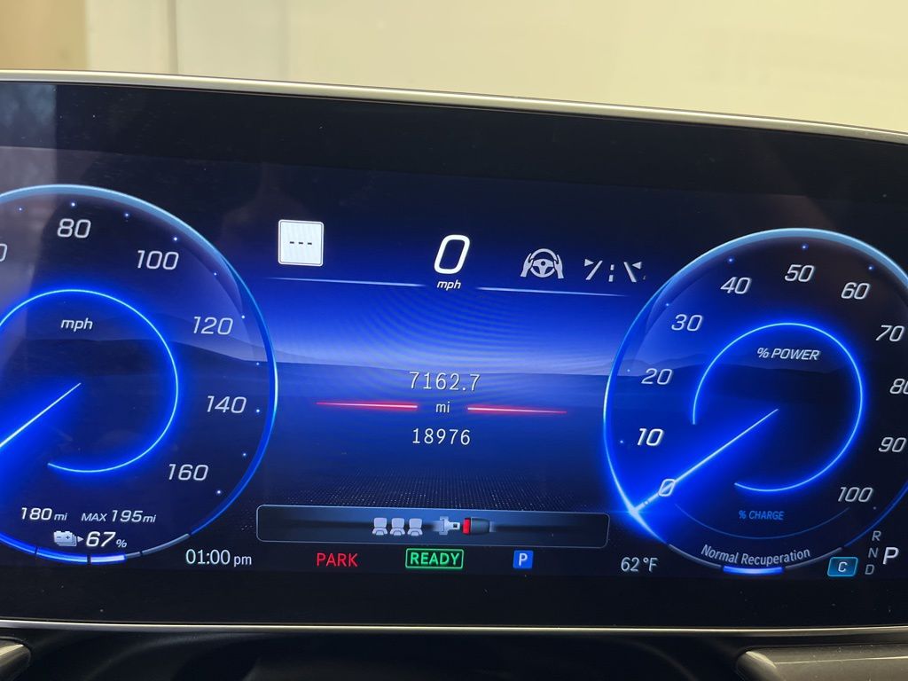 Thumbnail: 2023 Mercedes-Benz EQS - 17