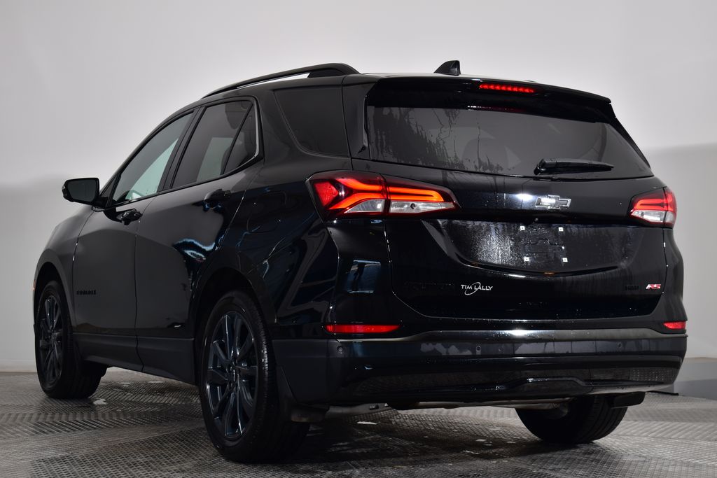 Thumbnail: 2023 Chevrolet Equinox - 3