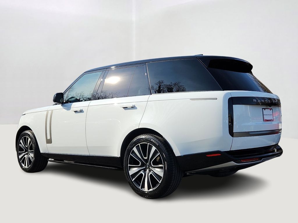 Thumbnail: 2023 Land Rover Range Rover - 6