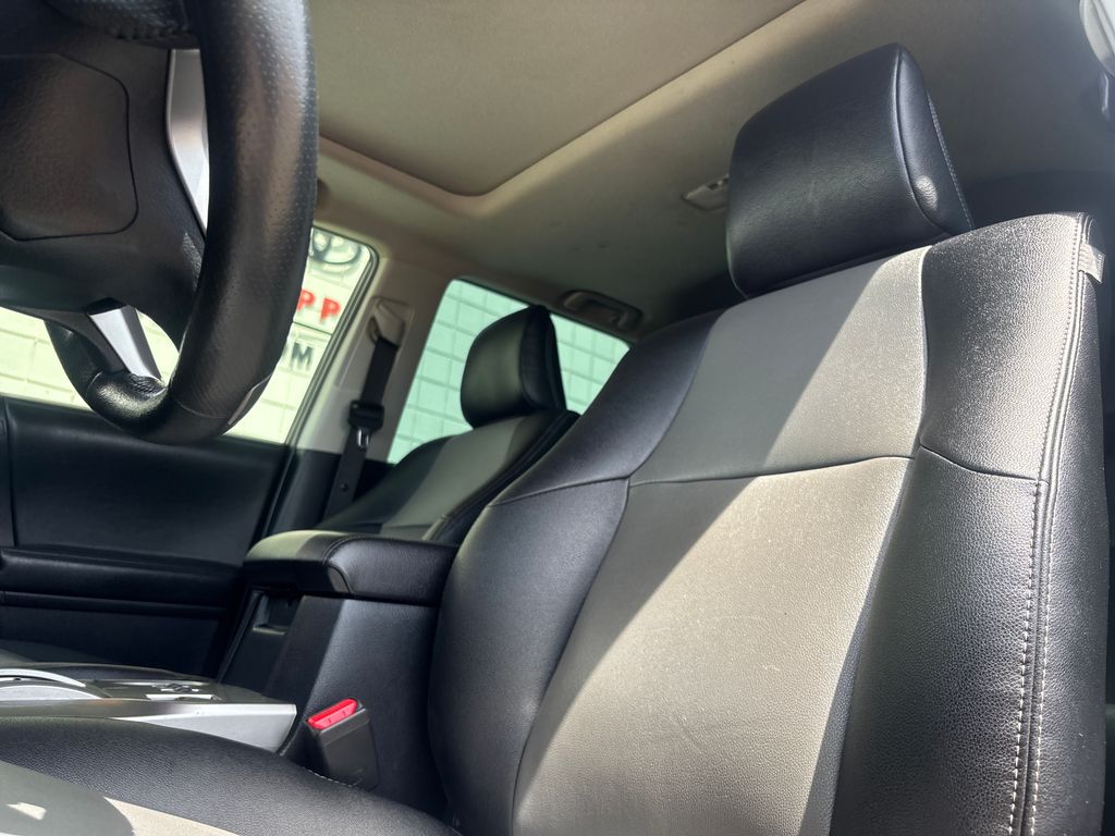 2022 Toyota 4Runner SR5 Premium - Photo 10