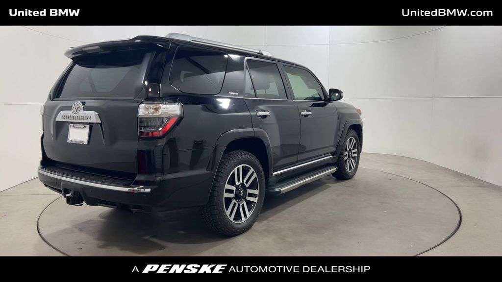 2014 Toyota 4Runner SR5 8