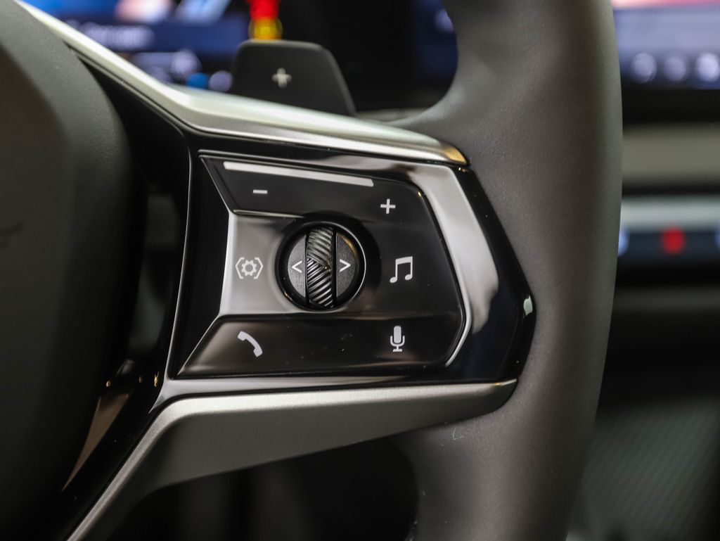 Thumbnail: 2026 BMW X3 - 13