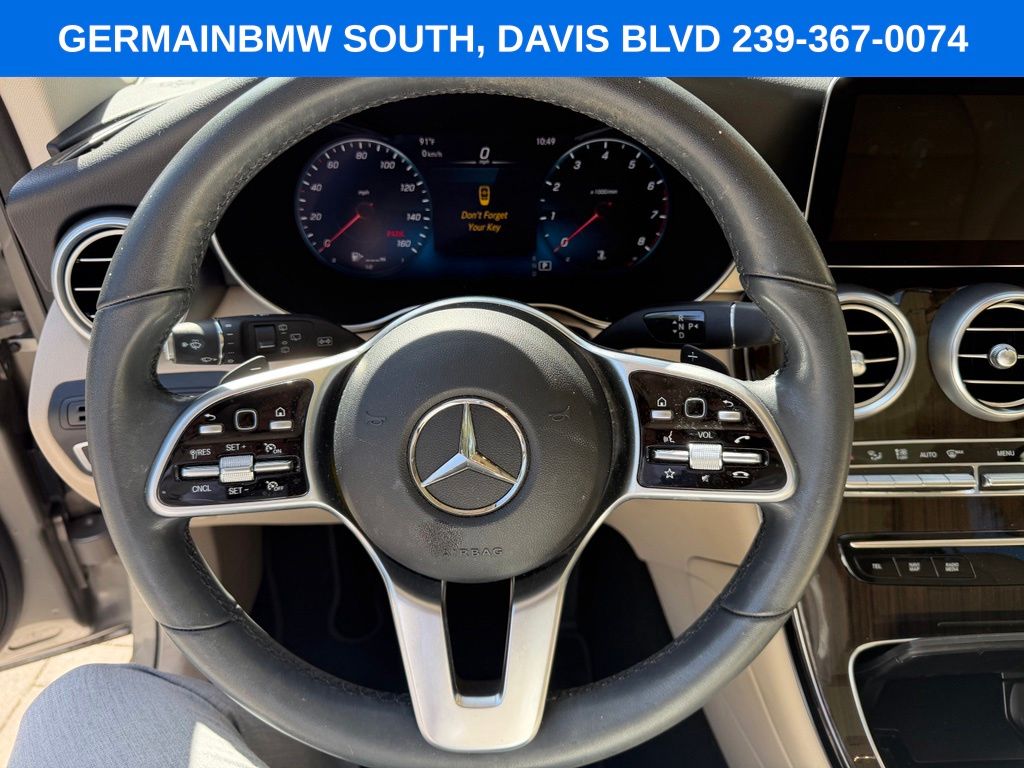 Used 2022  Mercedes-Benz GLC 300 image 21