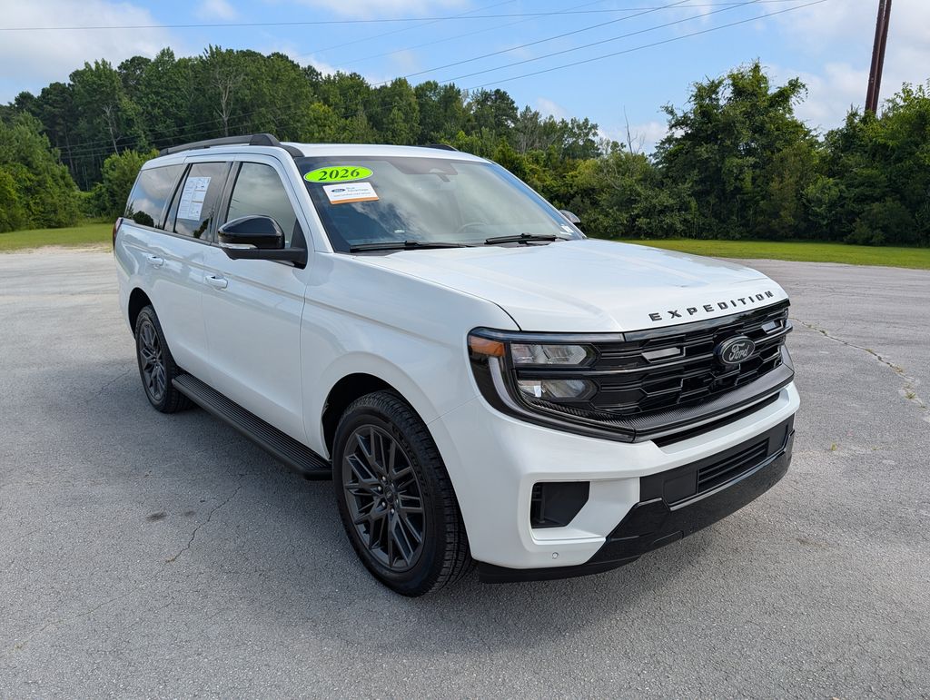 Star White Metallic Tri-Coat 2026 Ford Expedition SUV / Crossover Four-Wheel Drive Automatic