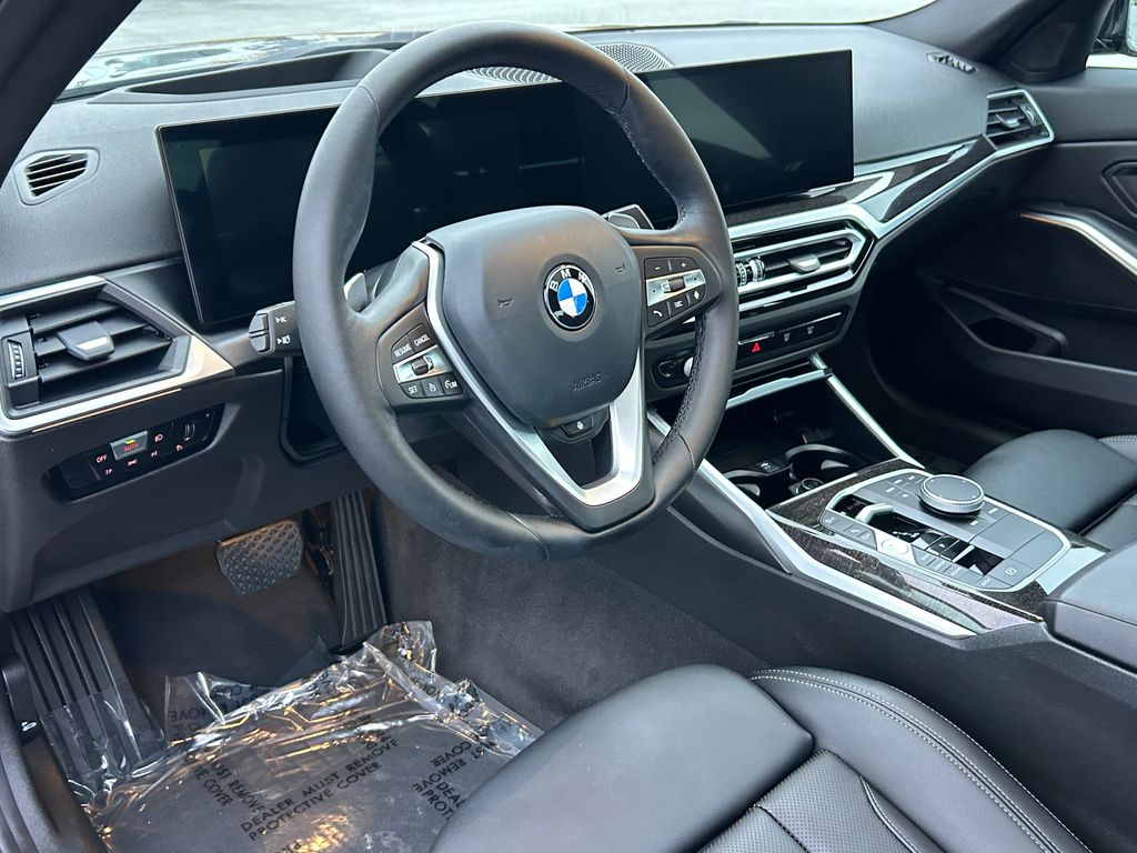 Thumbnail: 2023 BMW 3 Series - 13
