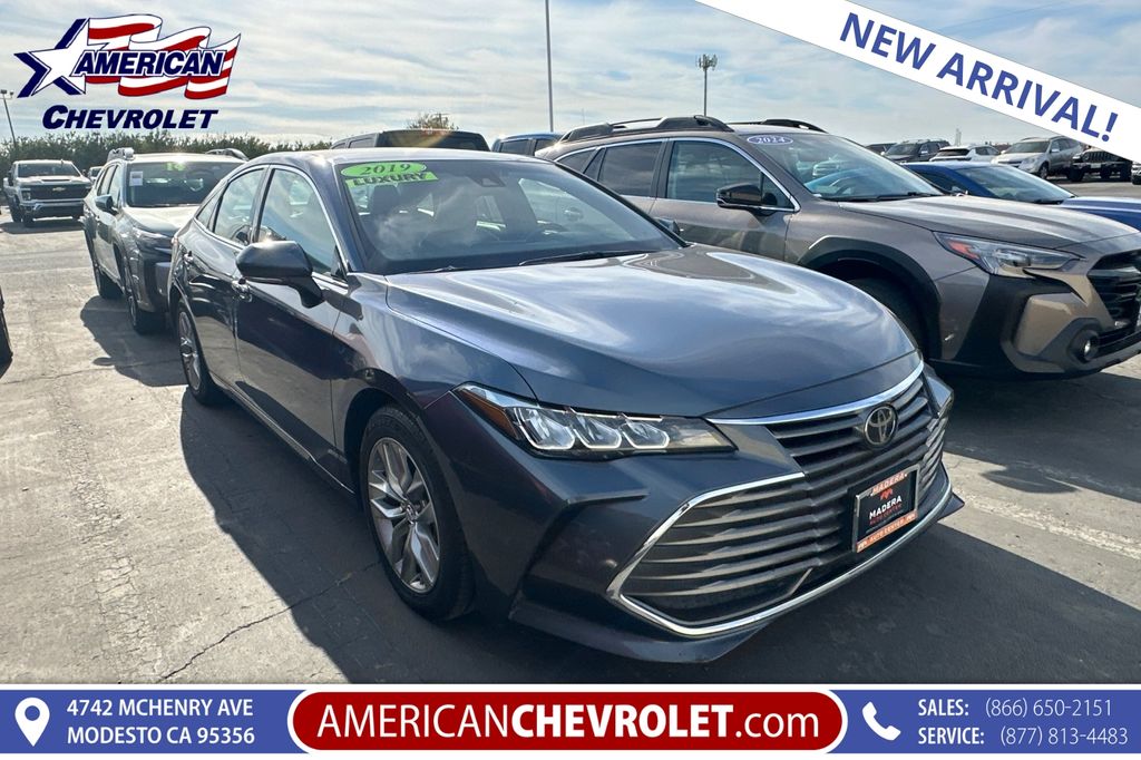 Harbor Gray Metallic 2019 Toyota Avalon Sedan Front-Wheel Drive 8-Speed Automatic