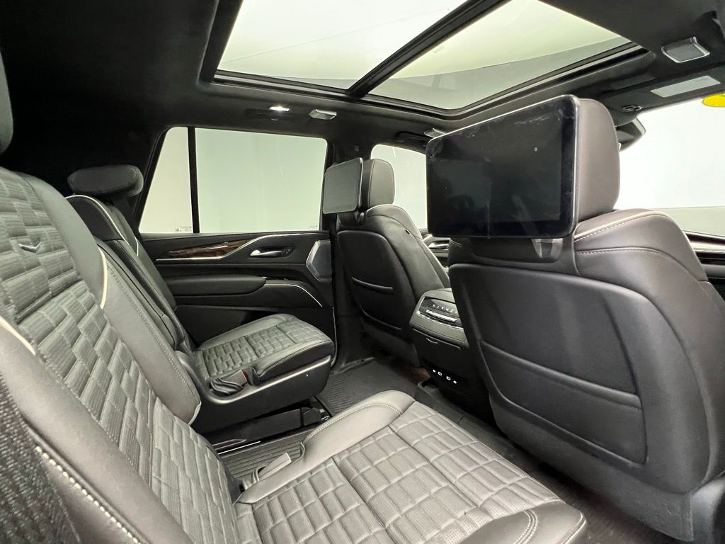 Thumbnail: 2023 Cadillac Escalade - 8