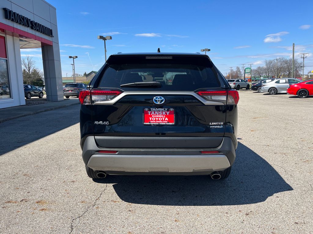 2023 Toyota RAV4 Hybrid Limited photo