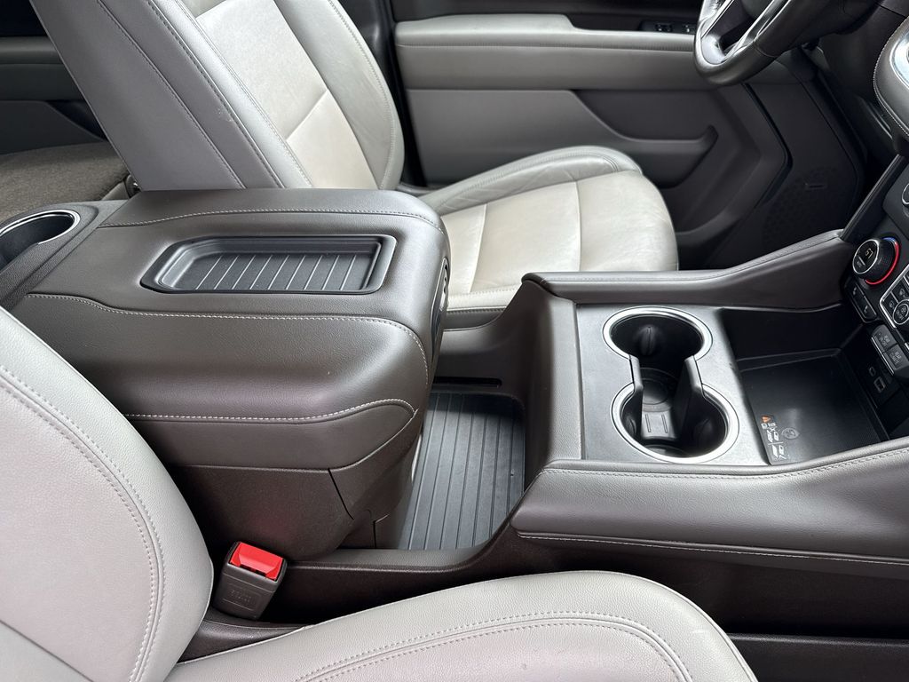 Thumbnail: 2021 Chevrolet Tahoe - 23