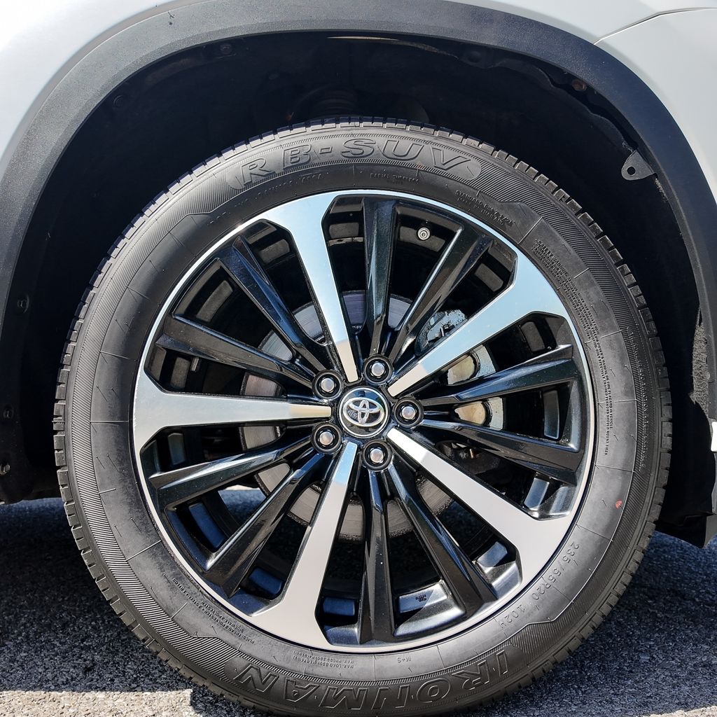 2022 Toyota Highlander XSE - Photo 42