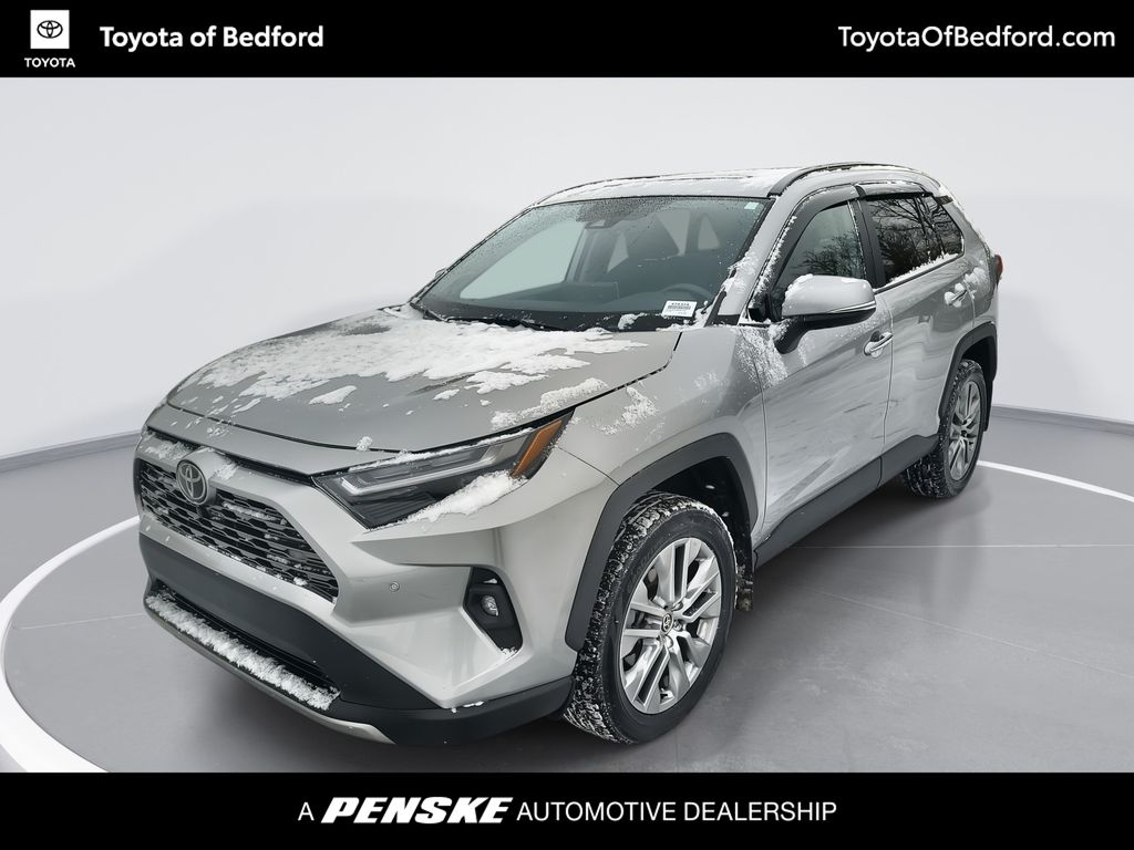 2022 Toyota RAV4 Limited -
                Bedford, OH