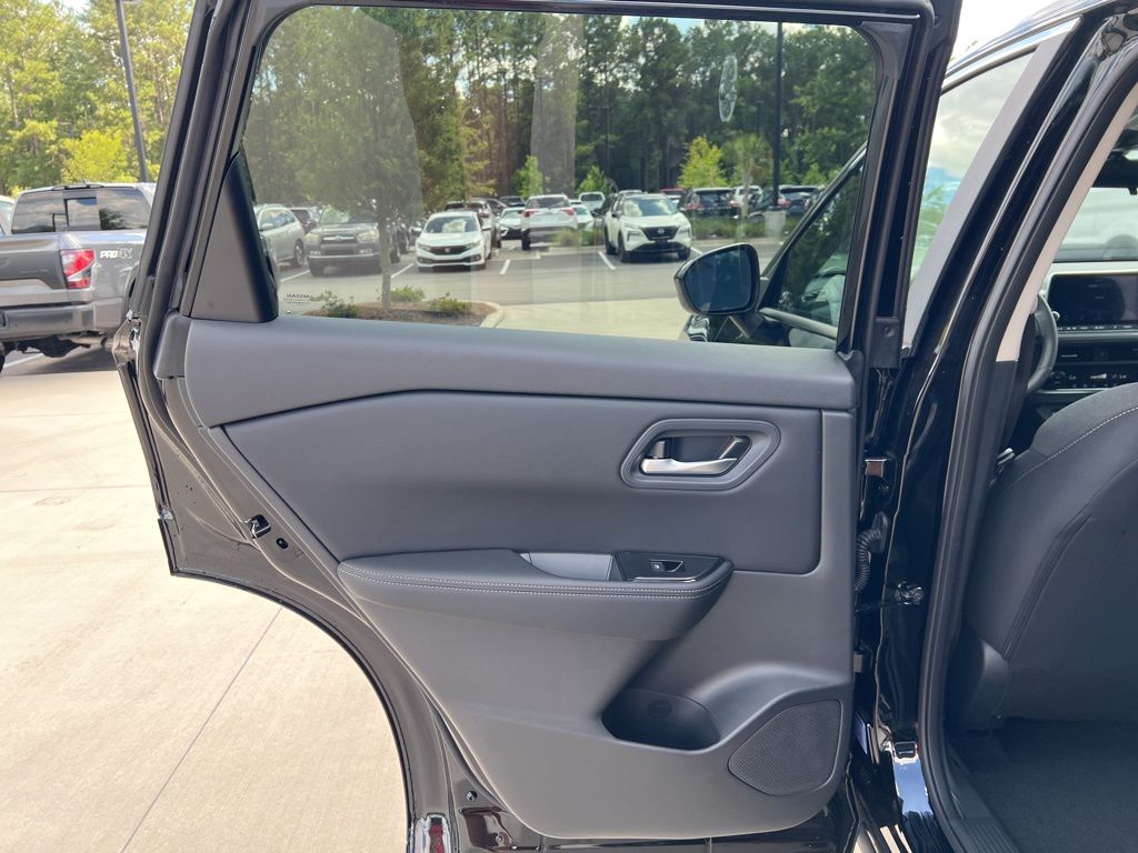 2025 Super Black Nissan Rogue SV FWD SUV
