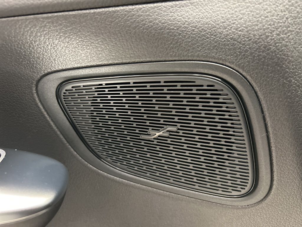 Thumbnail: 2026 Mercedes-Benz GLC - 22