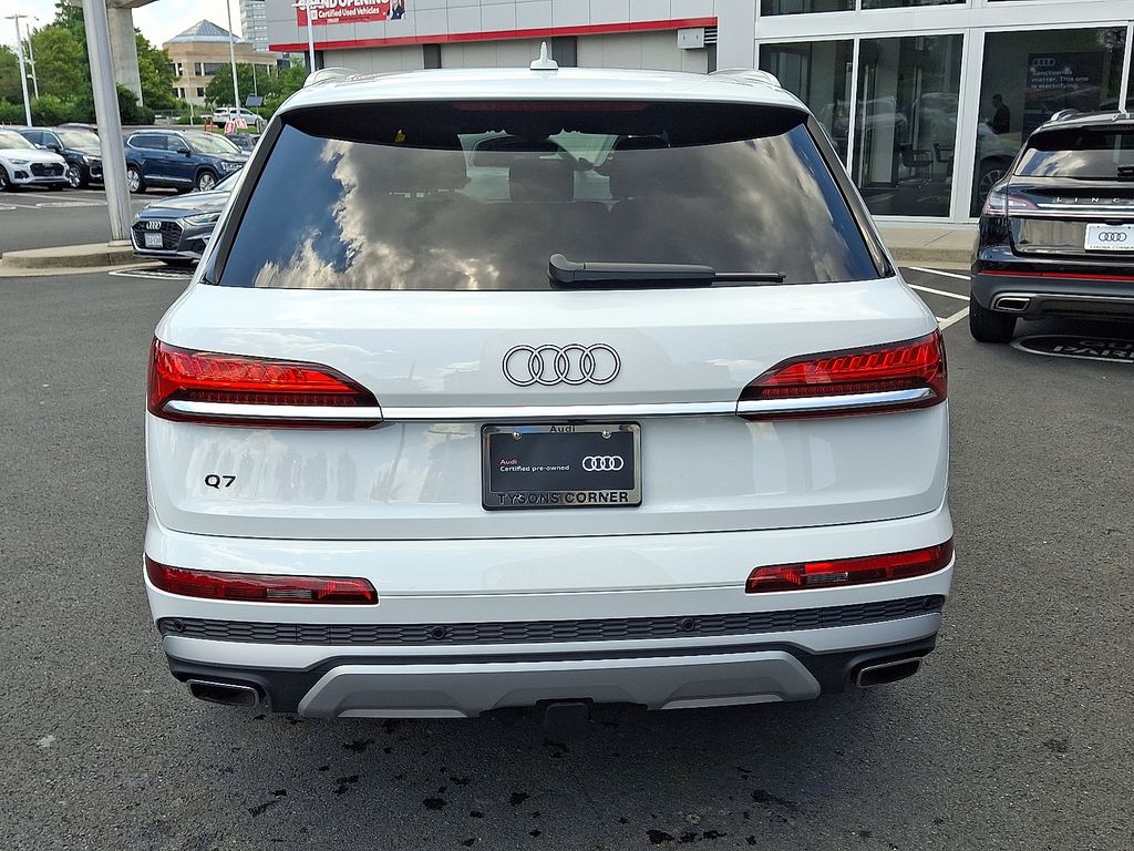 Thumbnail: 2025 Audi Q7 - 5