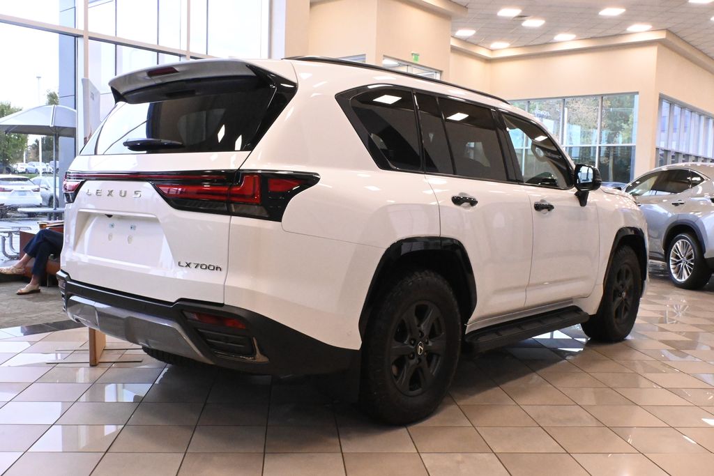 Thumbnail: 2025 Lexus LX - 7