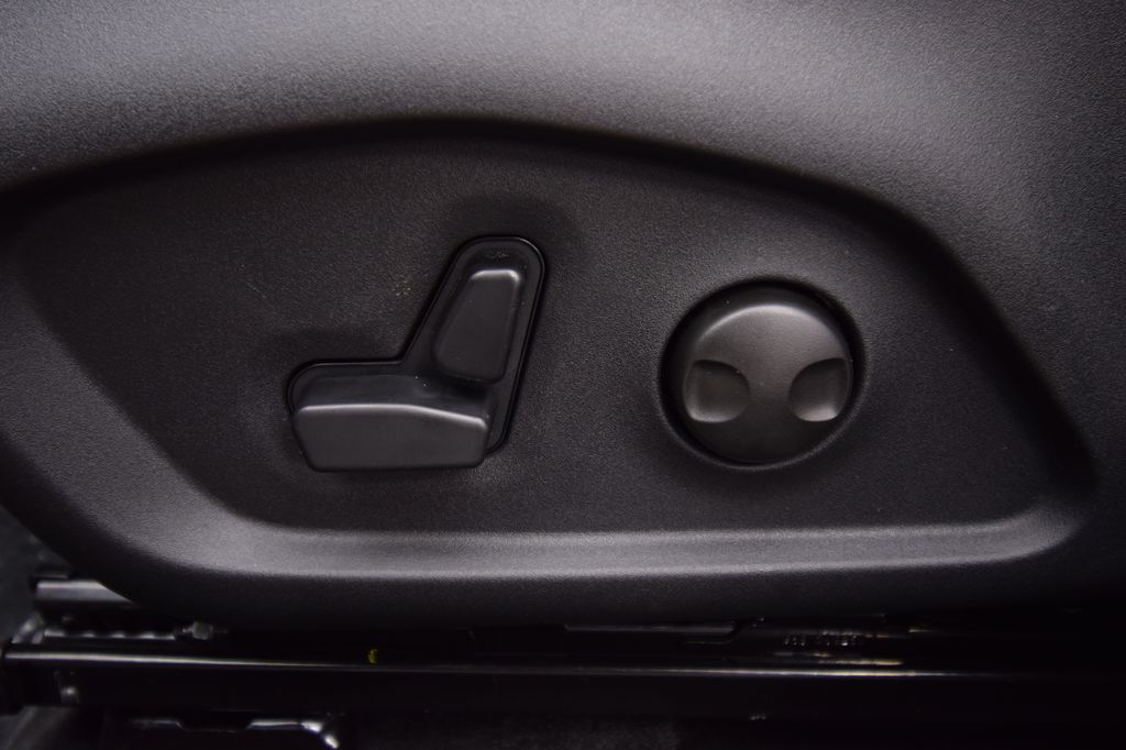 new 2026 Jeep Compass car, priced at $34,840