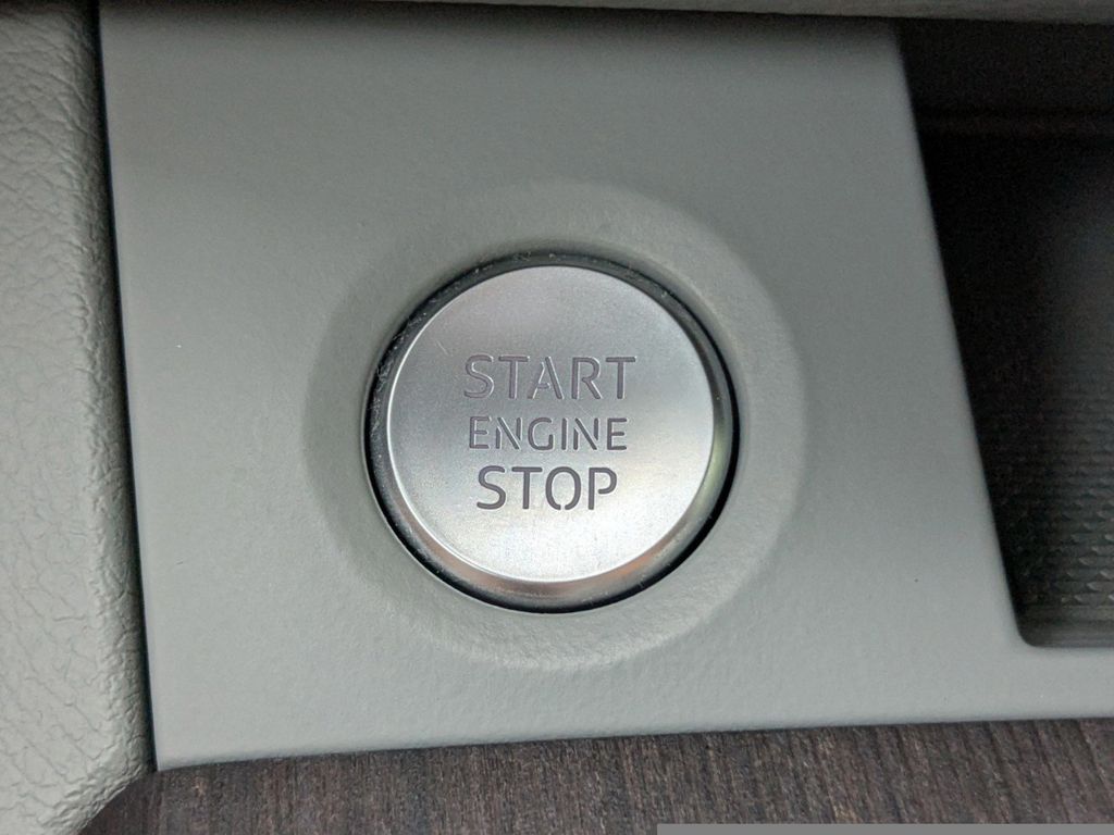 2022 Audi Q5 Premium 45 TFSI S line quattro S tronic