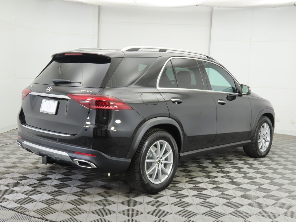 Thumbnail: 2026 Mercedes-Benz GLE - 5