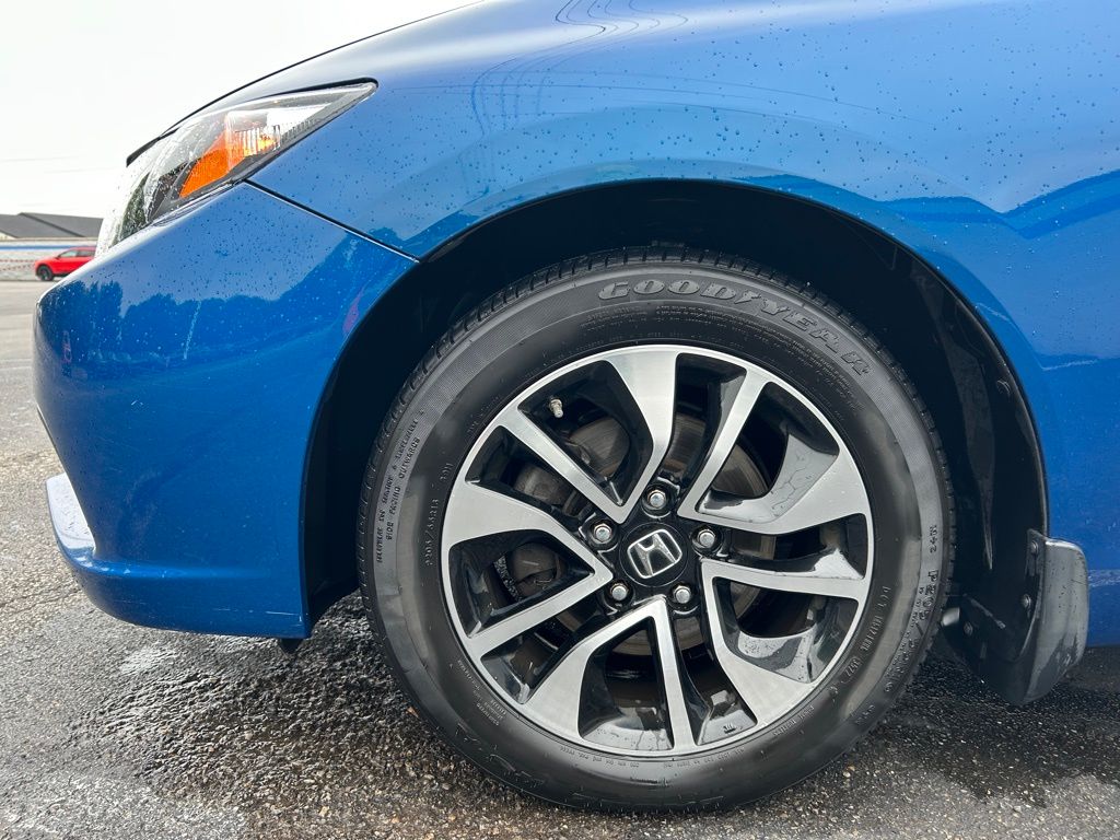Thumbnail: 2013 Honda Civic - 10