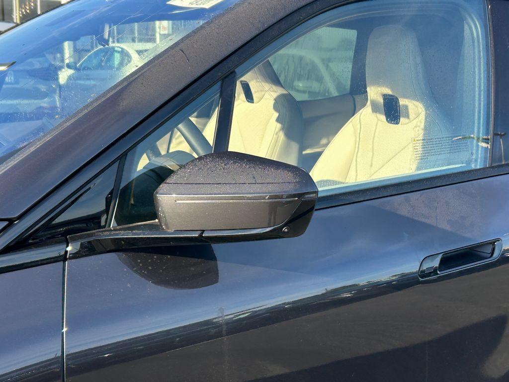 Thumbnail: 2026 BMW iX - 10