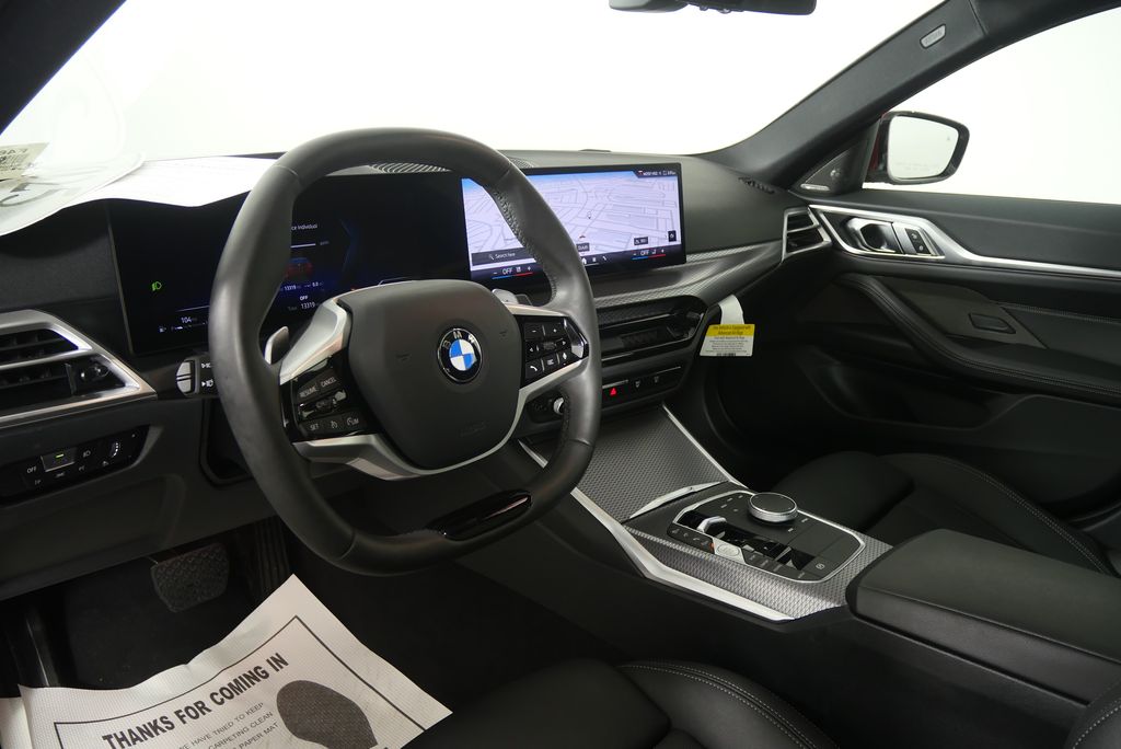 Thumbnail: 2025 BMW 4 Series - 13