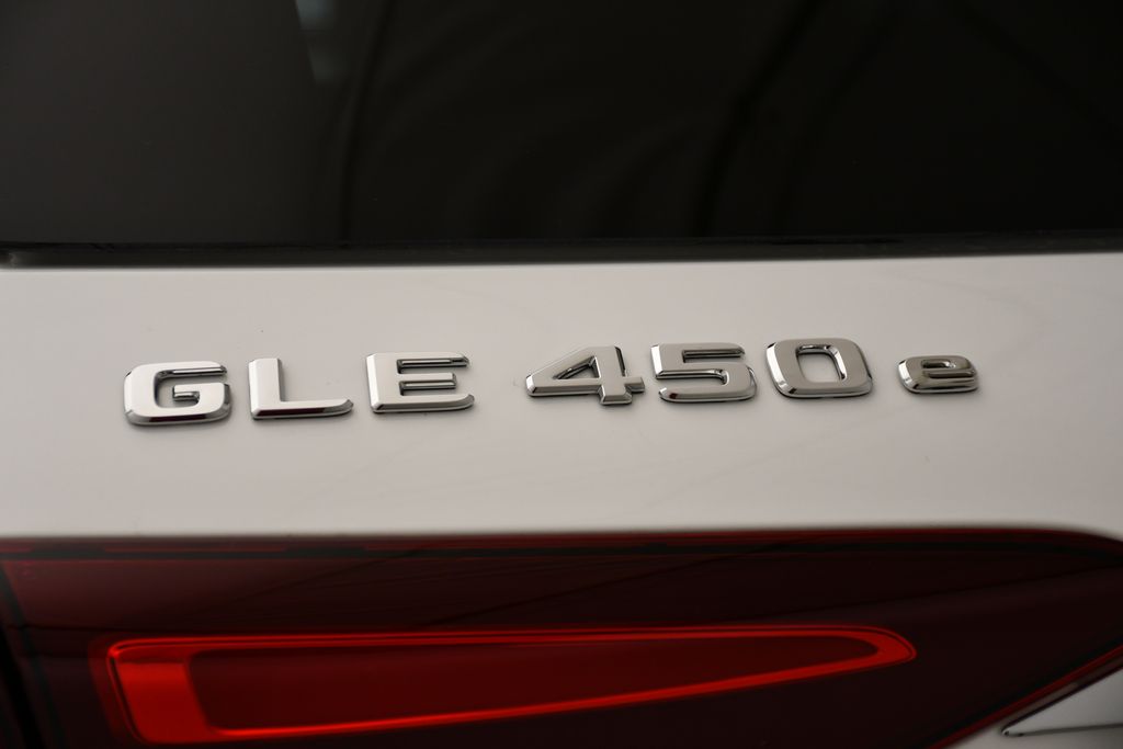2025 Mercedes-Benz GLE 450 9