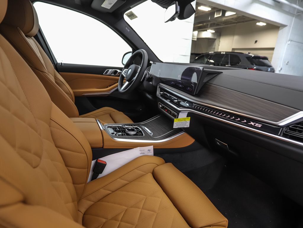 Thumbnail: 2026 BMW X5 - 30