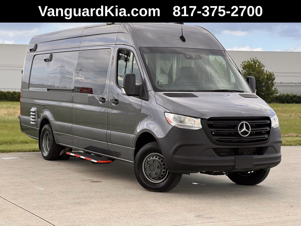 2021 Mercedes-Benz Sprinter Cargo Gris Van 4X2 7 velocidades Automática