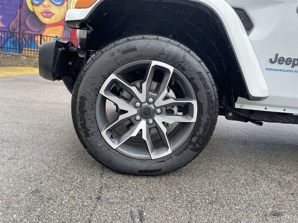 Used 2024 Jeep Wrangler SUV